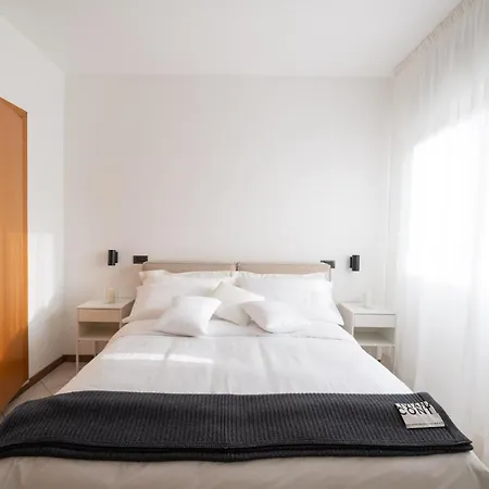 Adriatica Con Piscina 3*