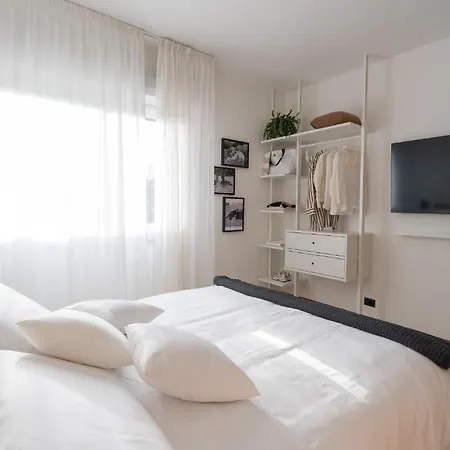 Adriatica Con Piscina Otel Riccione