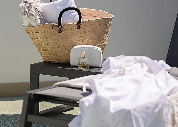 Adriatica Отель