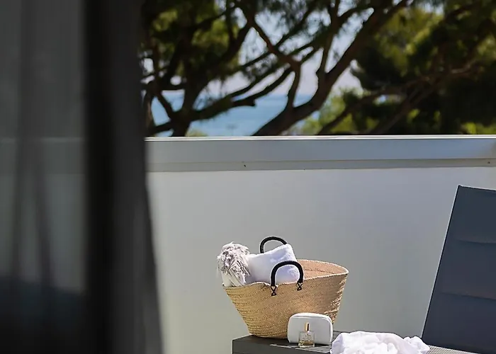 Adriatica Отель