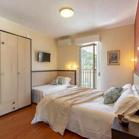 Adriatica Con Piscina