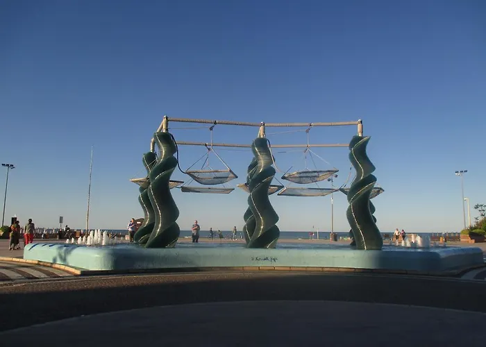 Adriatica מלון 3*